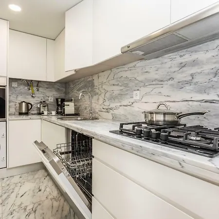 Cathedral Luxury And Spacious