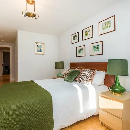 Cathedral Luxury And Spacious * Lisbon