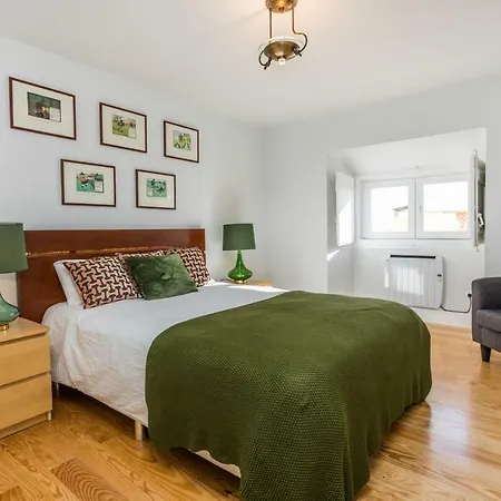 Cathedral Luxury And Spacious Apartment